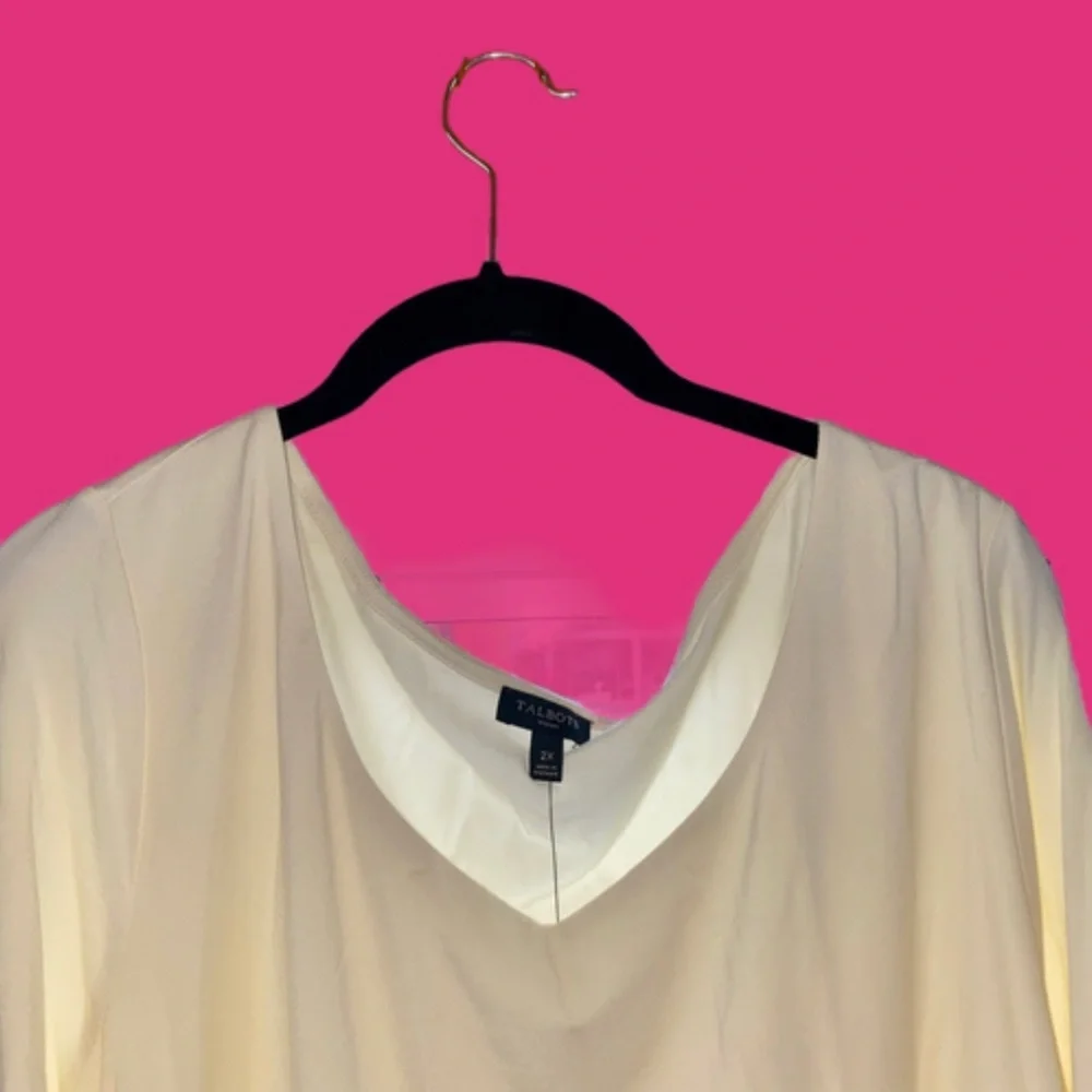 NWT 2X TALBOTS PULLOVER CREAM T-STYLE SHIRT - Picture 2 of 6